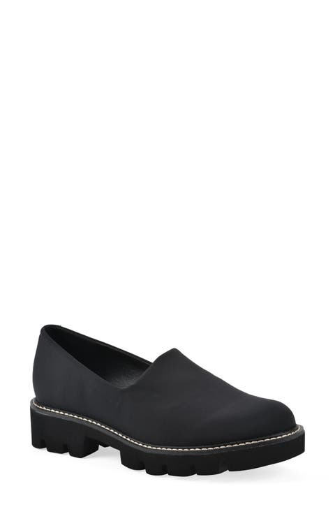 Gianni Lug Sole Loafer - Wide Width (Women)