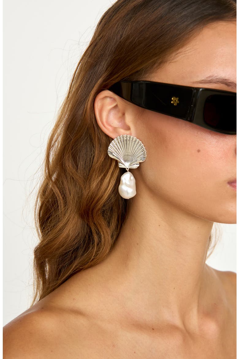 Scallop Earrings, Alternate, color, SILVER PLATED