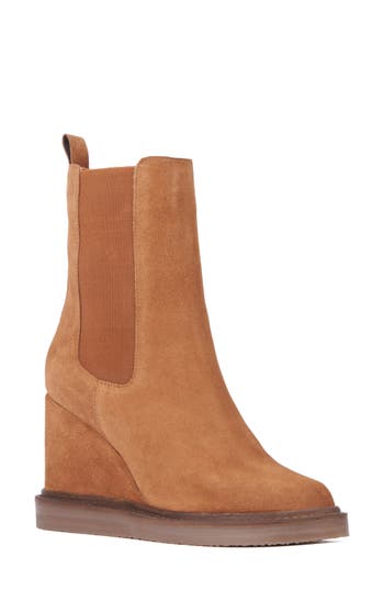 Vintage Foundry Elizabeth Hidden Wedge Boot In Tan