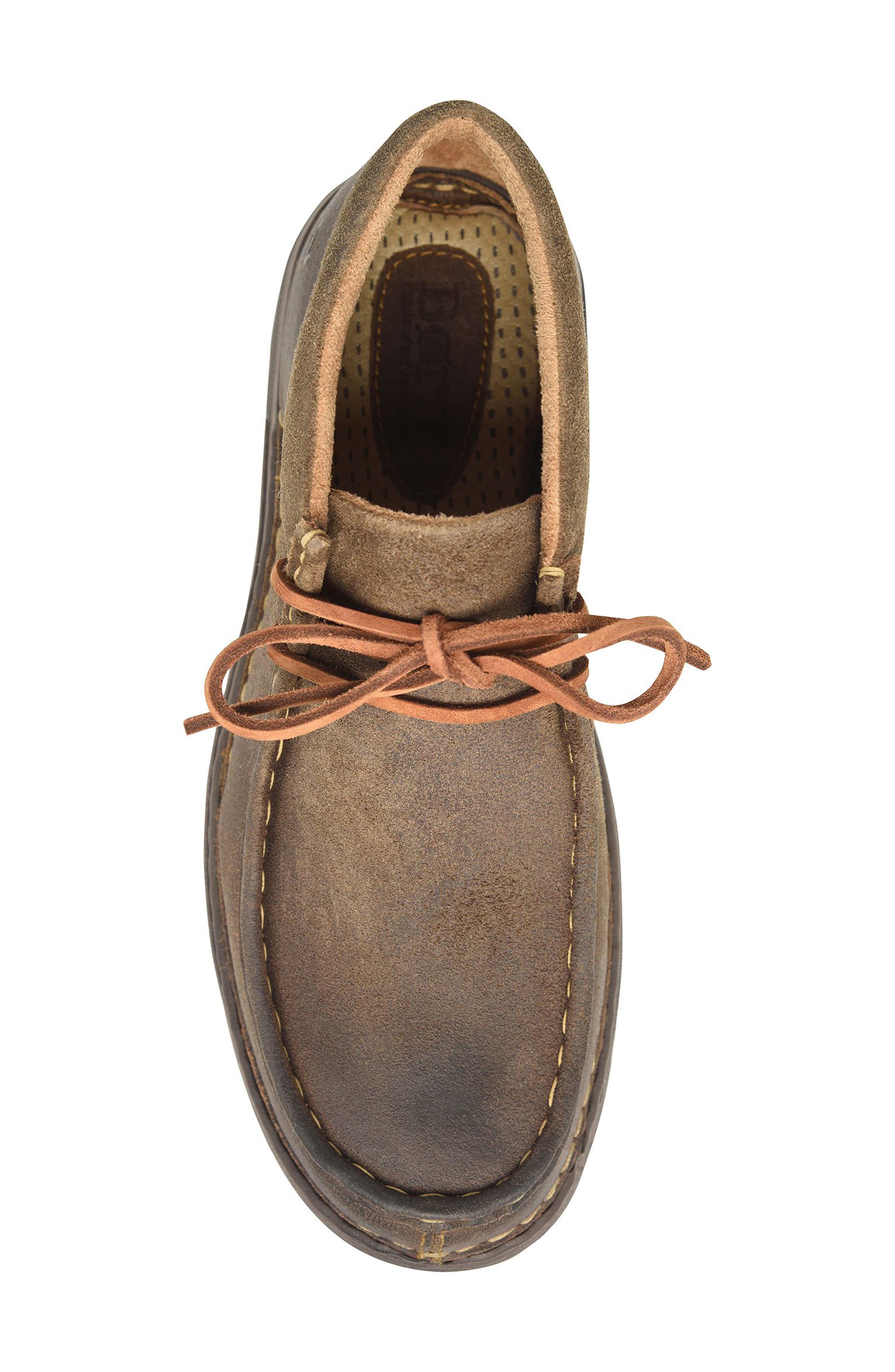 Børn Ethan Moc Toe Chukka Boot, Alternate, color, Taupe Distressed