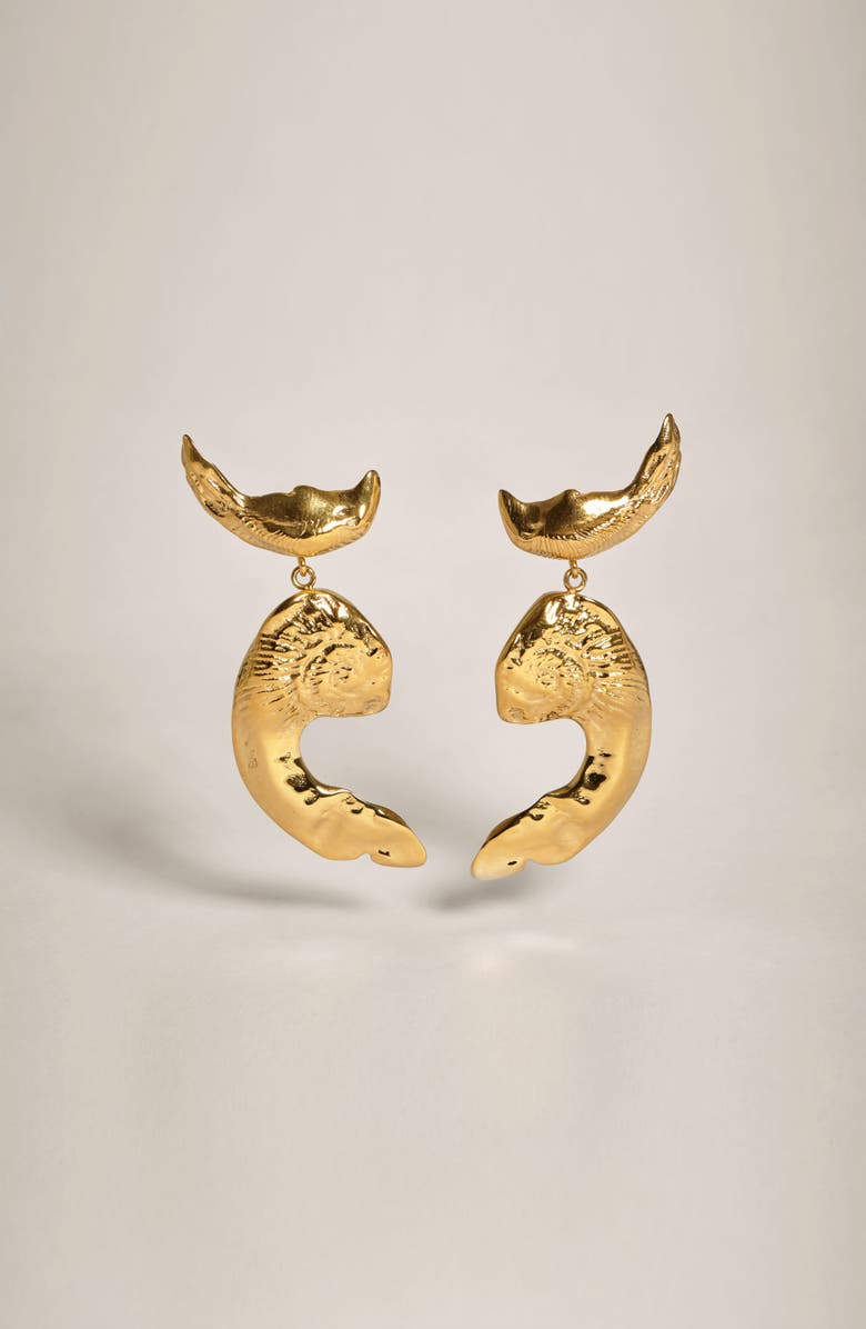 YOJ Vechi Shell Earrings in Gold, Alternate, color, Gold