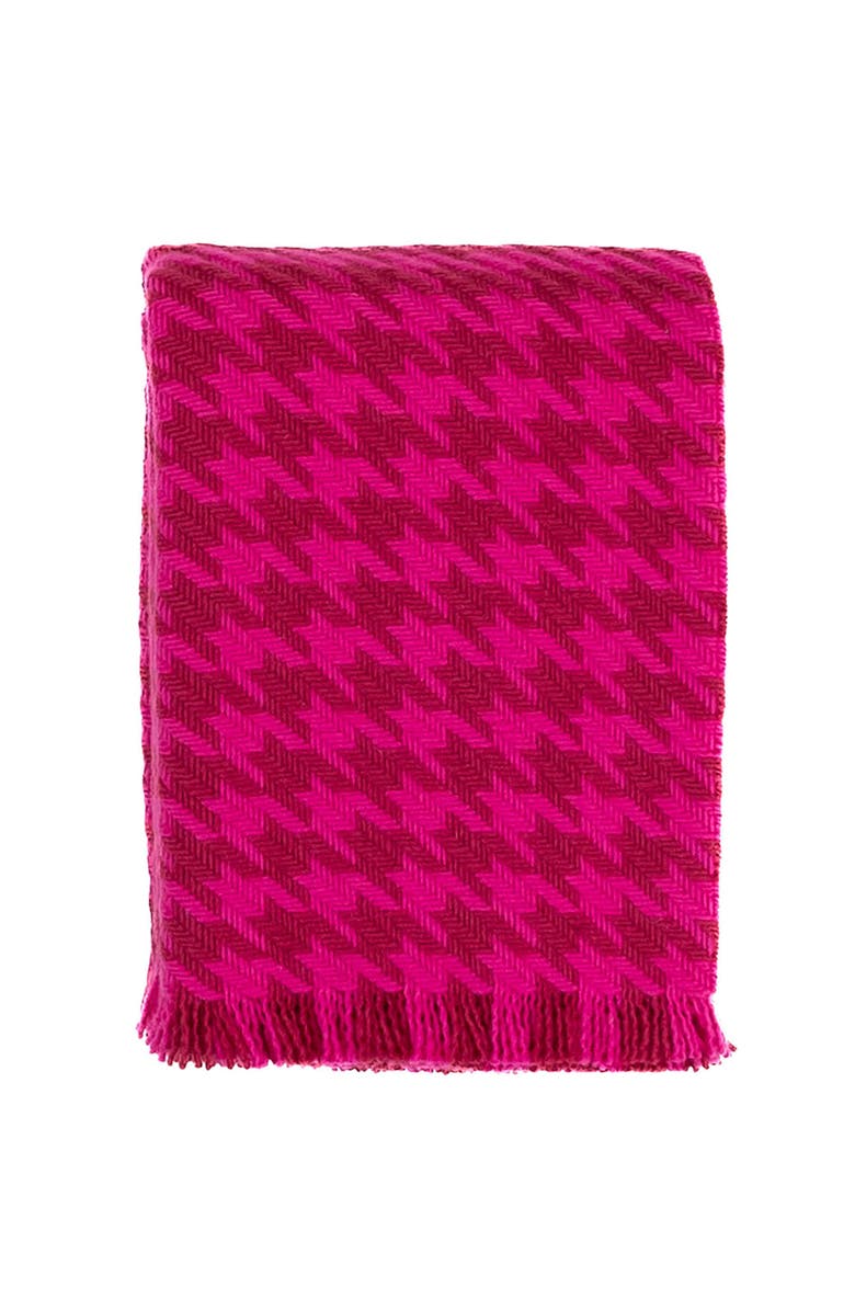 Prince of Scots Southampton Home Naturally Weighted Houndstooth Throw, Alternate, color, Pink