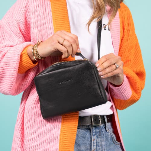 Casupo Leather Fanny Pack In Black