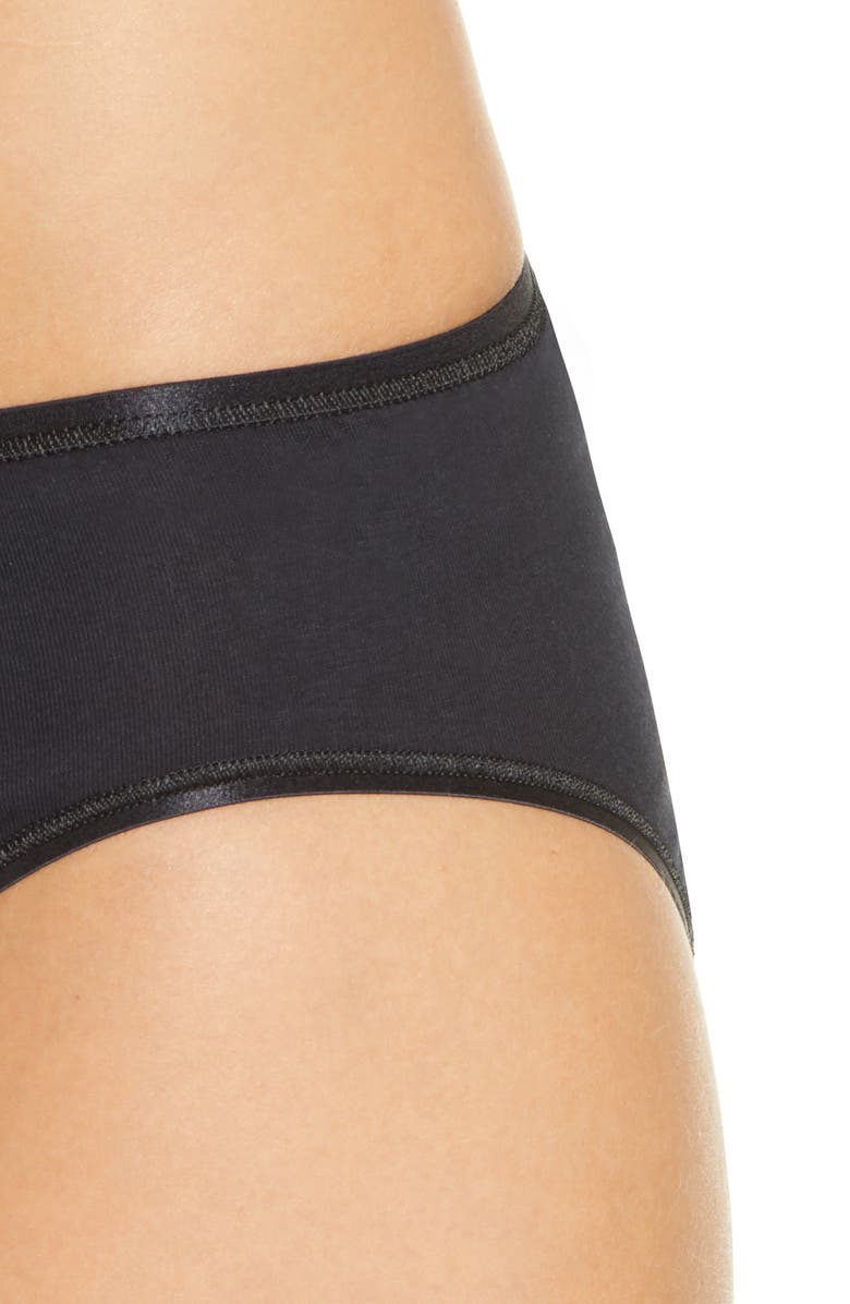 Hanro Cotton Seamless Hi Cut Briefs, Alternate, color, Black