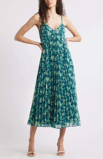 Chelsea28 Floral Pleated Sundress In Green
