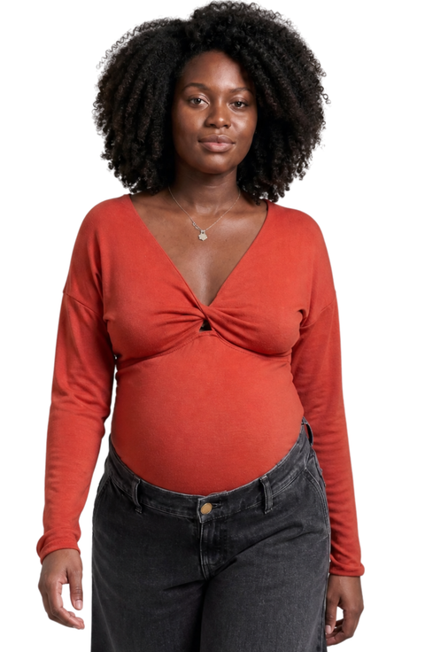 Maternity & Nursing Long Sleeve T-shirt Tina