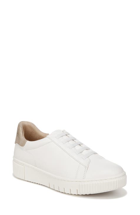 Tia Sneaker (Women)