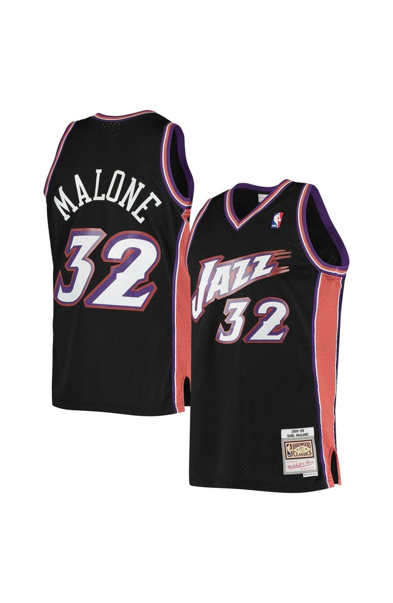 Mitchell & Ness Men's Mitchell & Ness Karl Malone Black Utah Jazz 2001/02 Hardwood Classics Swingman Jersey, Alternate, color,