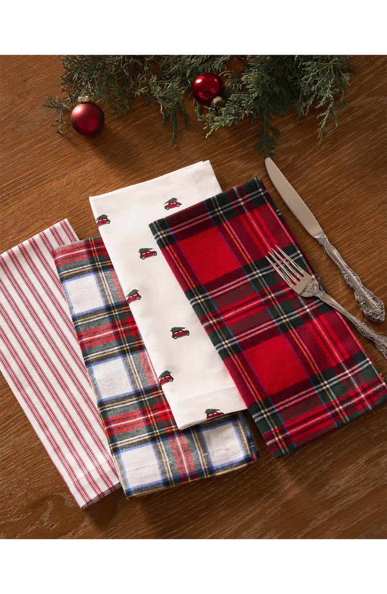 Petite Plume Imperial Tartan Plaid Set of 4 Napkins, Alternate, color, Red