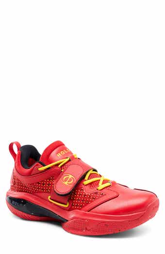 Io Fuego Basketball Sneaker