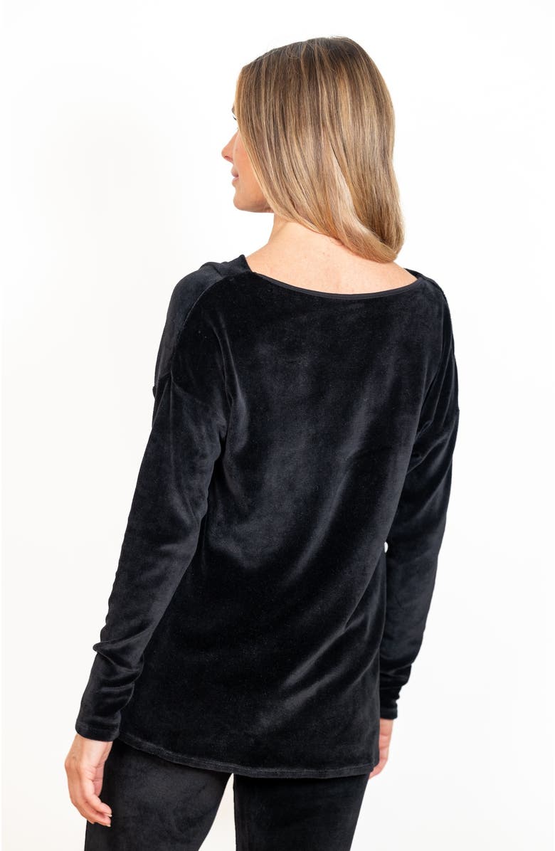 JJwinks Sweater Weather Built-In Shelf Off-The-Shoulder Velour Long Sleeve Top, Alternate, color, Black
