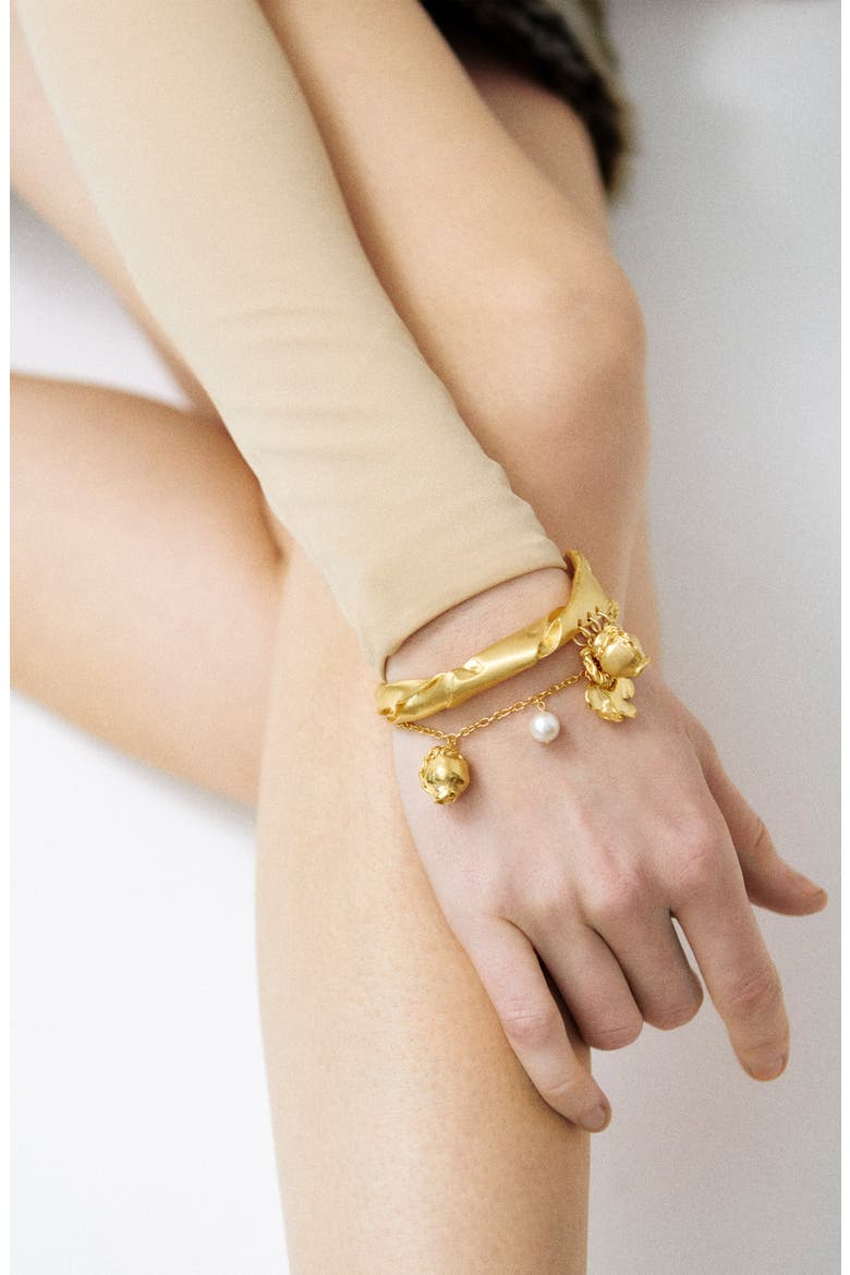 Tumbled Multi Charm Bracelet, Alternate, color, 18CT GOLD PLATED