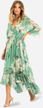 Yumi Dip Hem Sleeve Dress