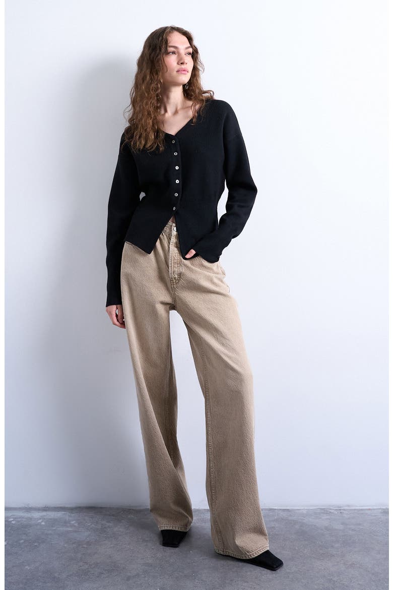 V-Neck Fitted Waist Cardigan, Alternate, color, BLACK