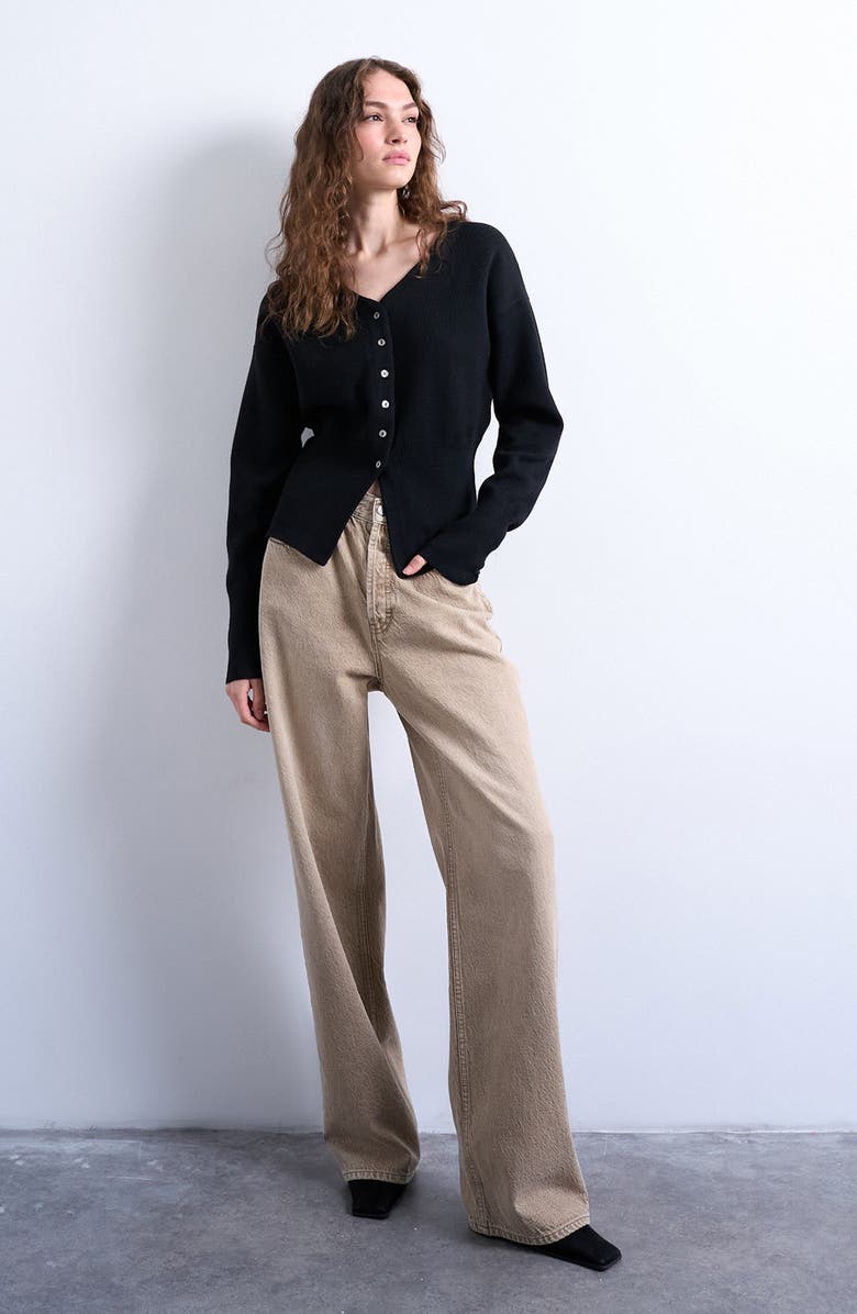 Topshop V-Neck Fitted Waist Cardigan, Alternate, color, Black