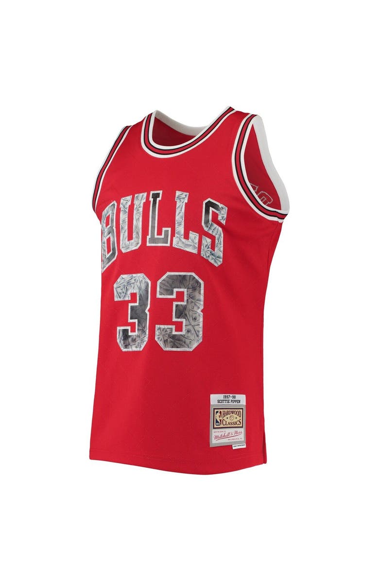 Mitchell & Ness Men's Mitchell & Ness Scottie Pippen Red Chicago Bulls 1996-97 Hardwood Classics NBA 75th Anniversary Diamond Swingman Jersey, Alternate, color, Red