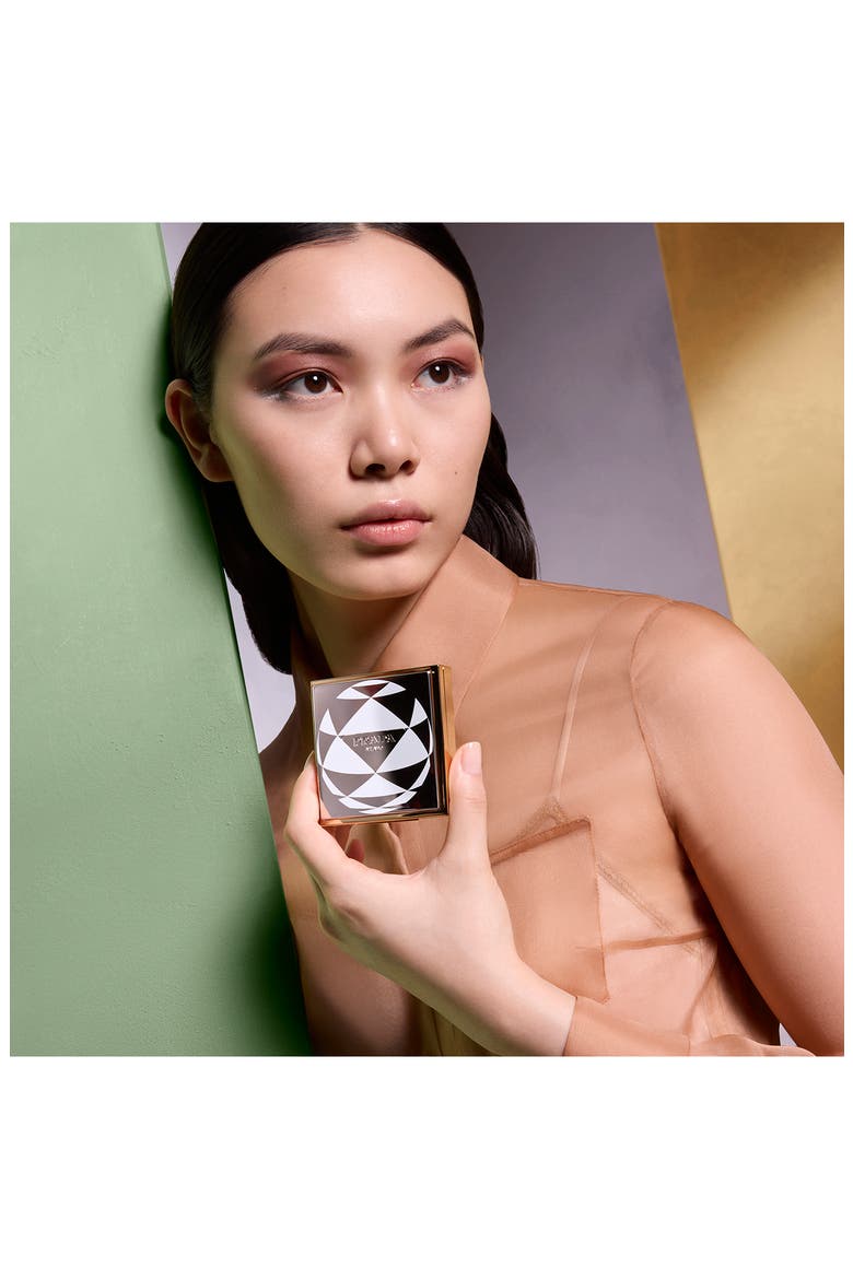 Dimensions Multi-Effect Refillable Eyeshadow Palette (Limited
