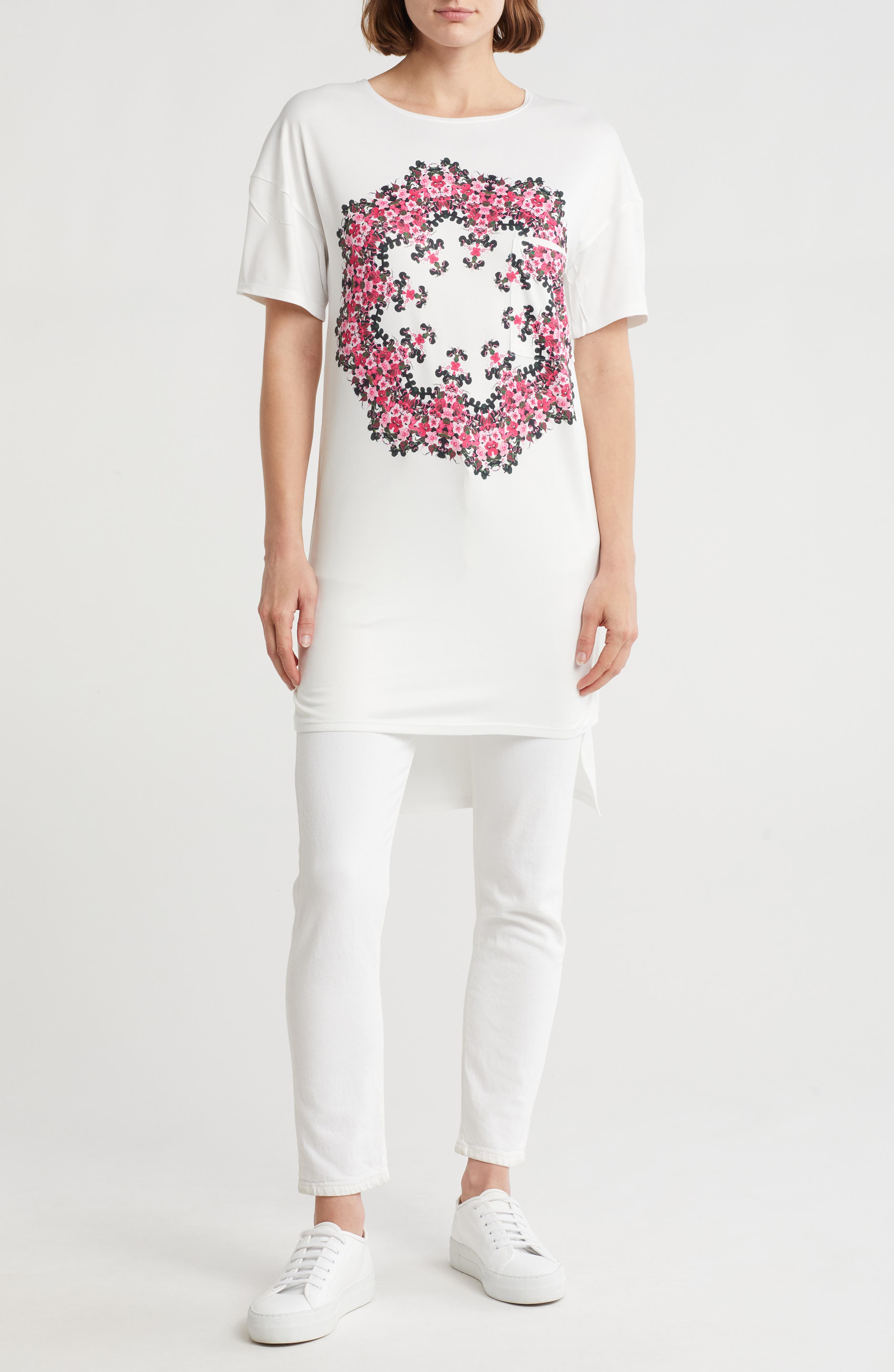 WHITE PINK FLORAL WREATH PRNT