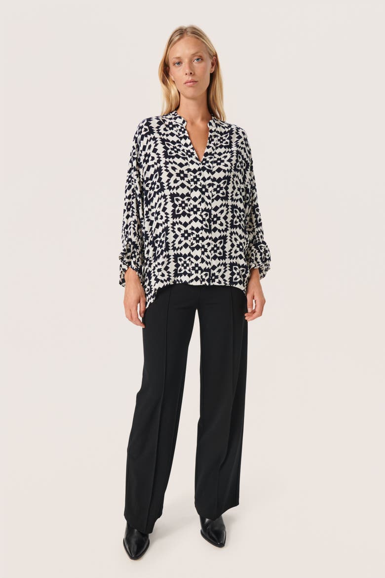 Zaya 3/4 Sleeves V-Notch Neck Blouse, Alternate, color, White And Navy Folklore