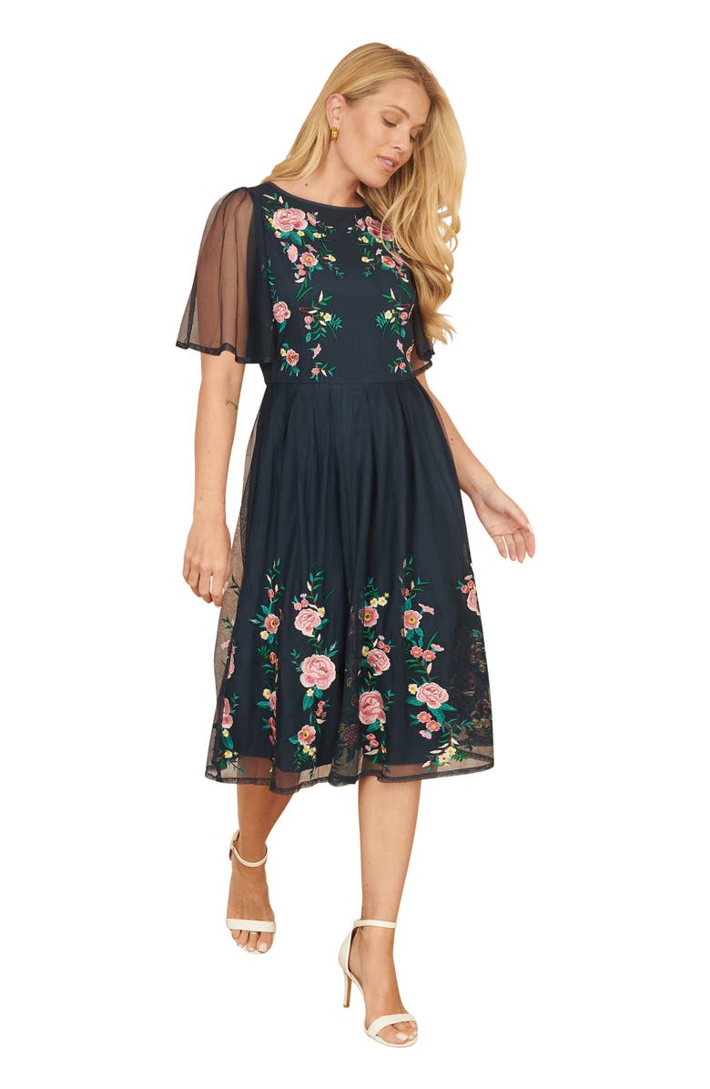 Yumi Embroidered Mesh Sleeve Prom Dress, Main, color, Navy