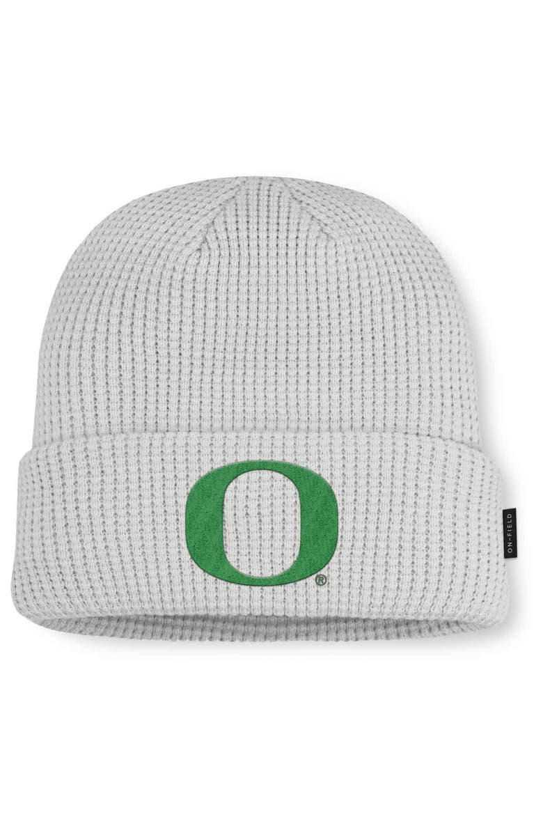 Nike Men Nike Gray Oregon Ducks 2025 On-Field Utility Cuffed Knit Hat, Main, color,