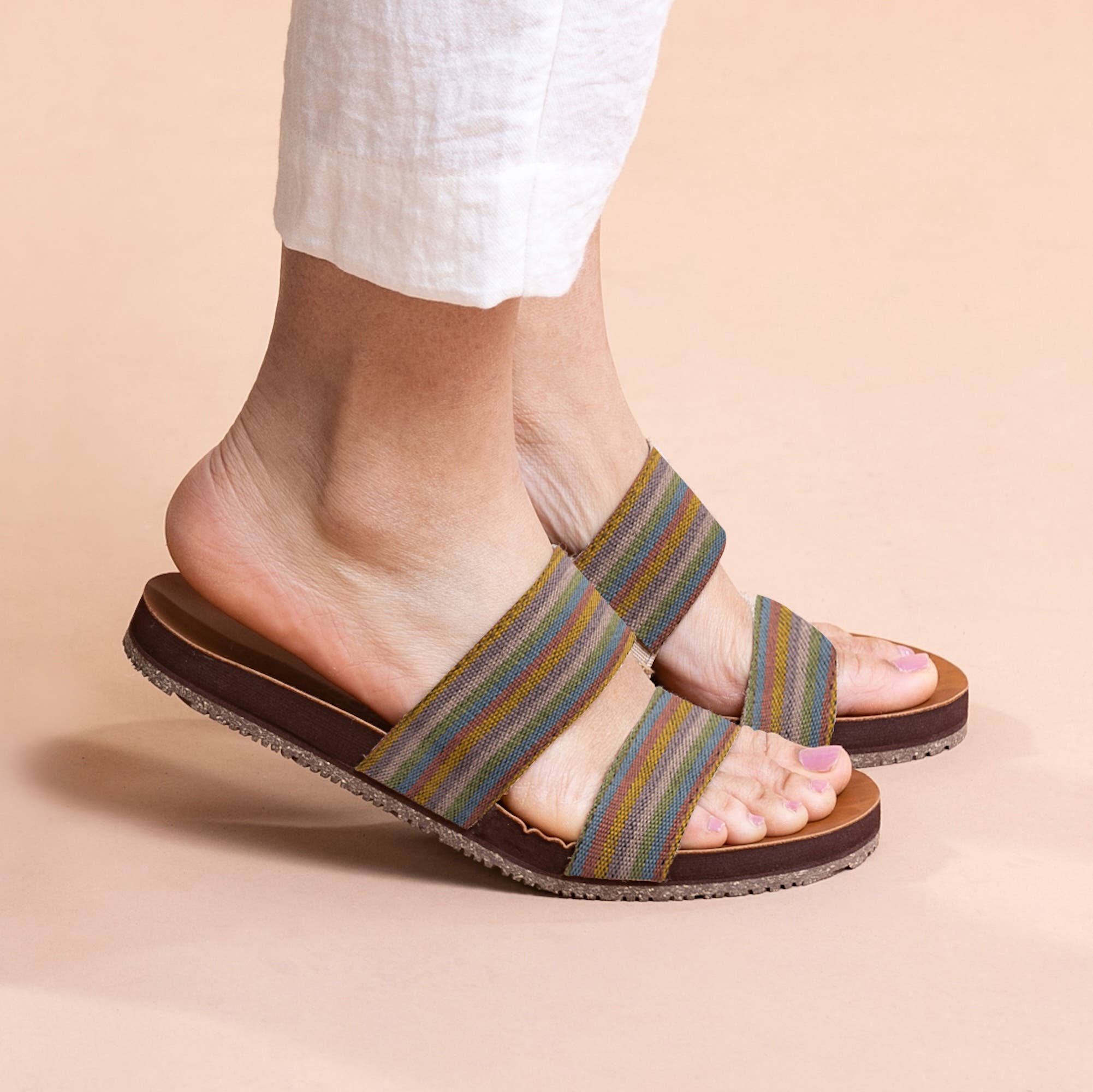 Feelgoodz Womens Zensole Vistas Faux Leather Double Strap Slide Sandals, Alternate, color, Jungle