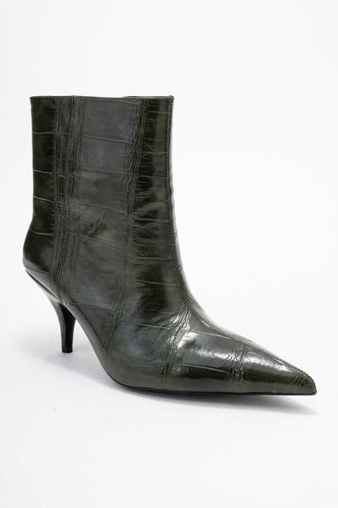 Brivelle Pointed Toe Boot