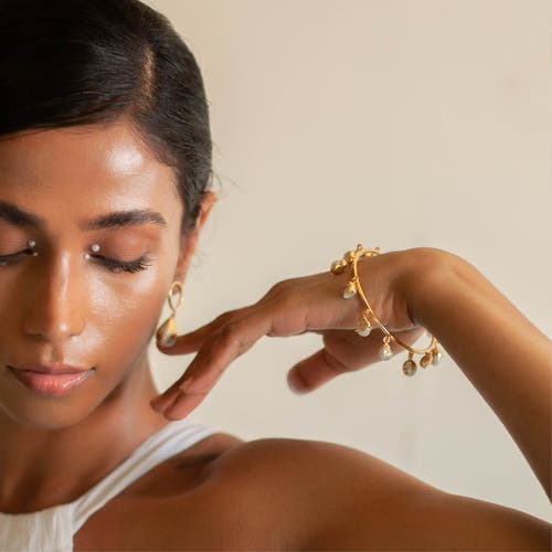 Dhwani Bansal Asara Bangle In Gold Plated