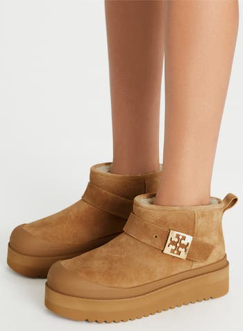 リラックス感【TORYBURCH】メロープラットフォームブーツ*暖かい Tory Burch Mellow Genuine Shearling Lined Platform Boot