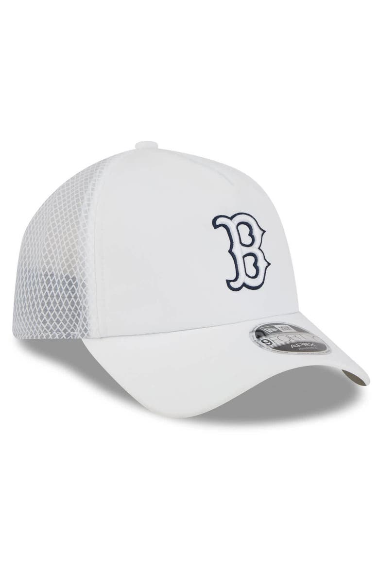 Men's New Era White Boston Red Sox 2026 Batting Practice Apex 9FORTY Adjustable Trucker Hat, Alternate, color, White