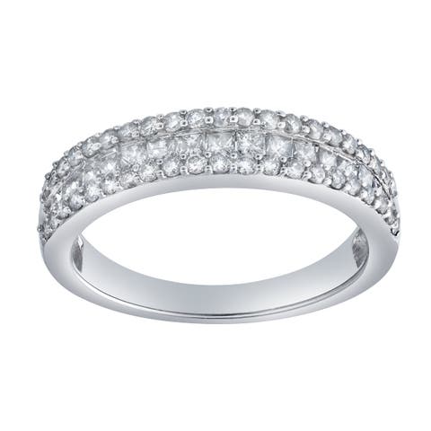 Celara 0.80 Ct 10K Gold Diamond Band
