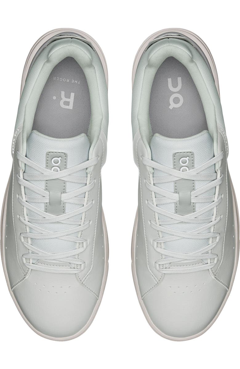 On THE ROGER Advantage Tennis Sneaker, Alternate, color, Wolf/ Glacier