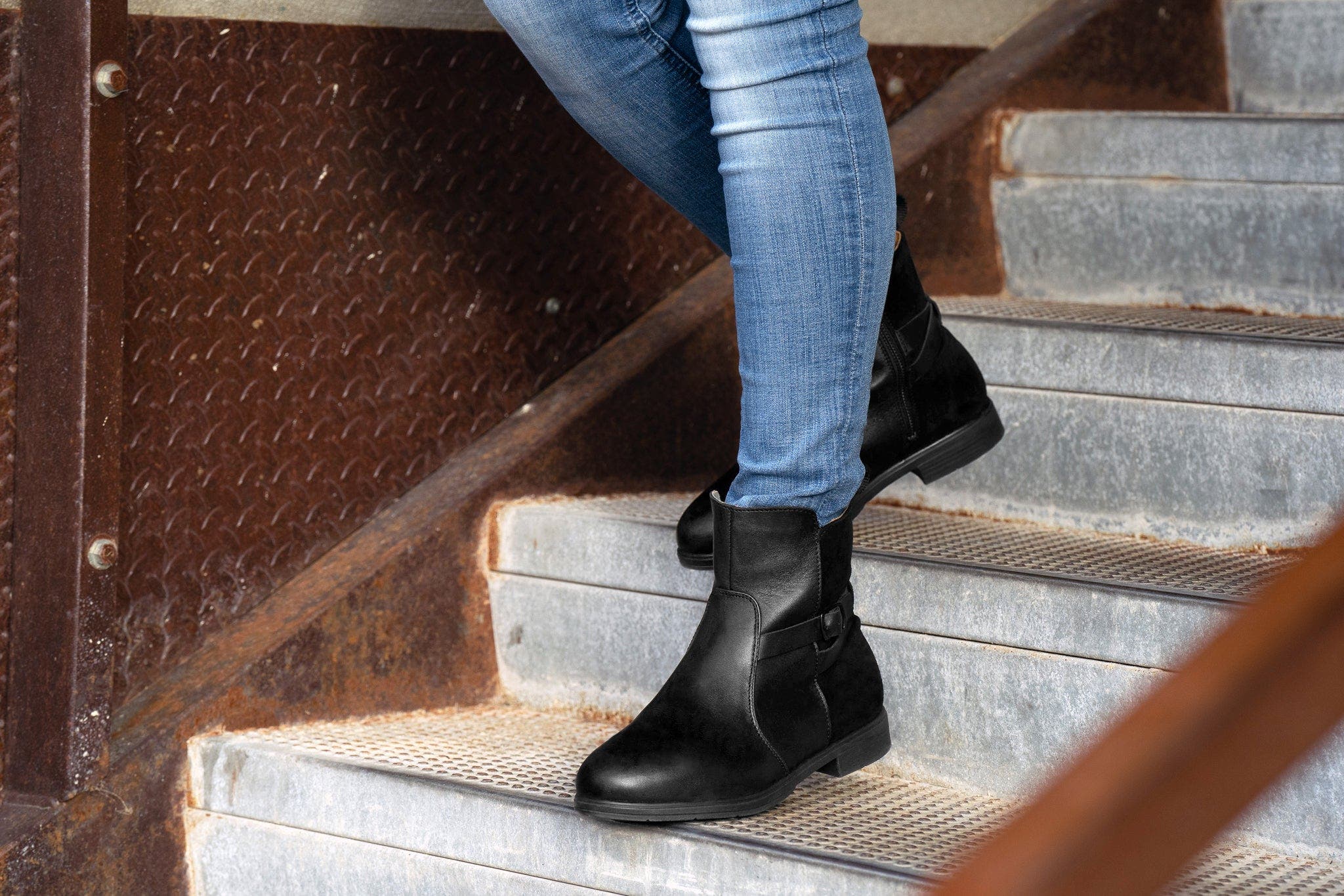 Xena Workwear Fusion Met Guard Steel Toe Safety Boot, Alternate, color, Midnight Black