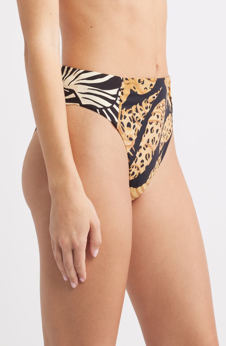 FARM Rio All Over Hot Pants Bikini Bottoms, Alternate, color, Multicolor