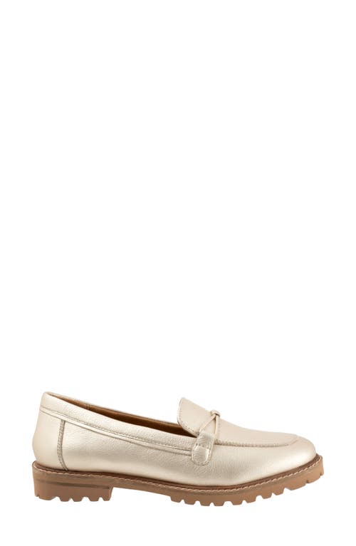 Trotters Fiora Loafer In Gold