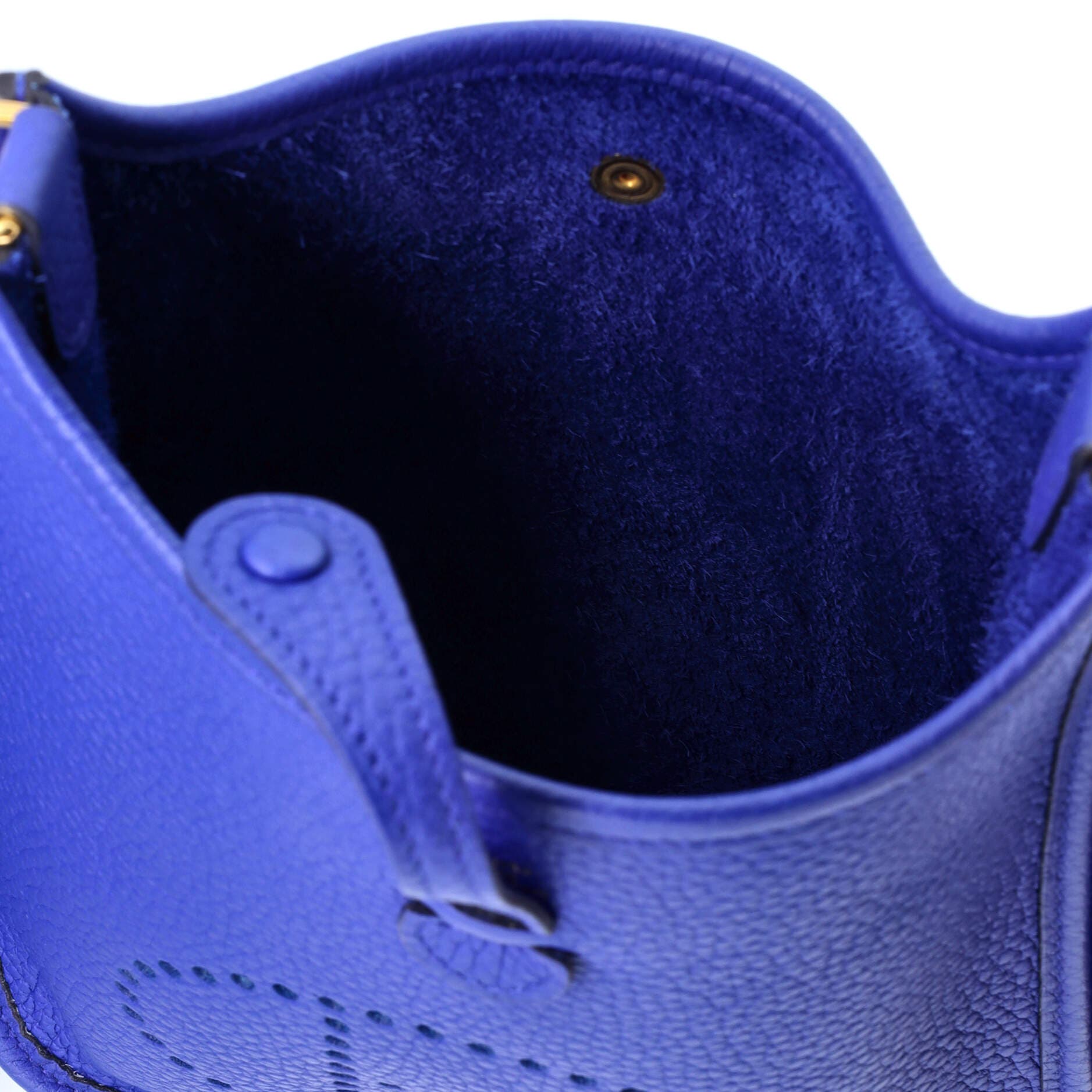 Pre-Owned Hermes Evelyne Bag Gen III Clemence TPM, Alternate, color, Bleu Electrique