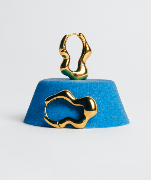 Hey Harper Dazzling Oval Earrings In Gold