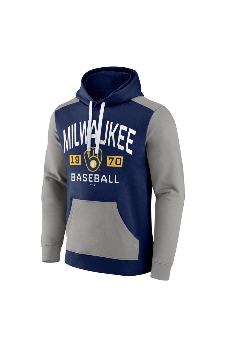 FANATICS Men's Fanatics Branded Navy/Gray Milwaukee Brewers Chip In Team Pullover Hoodie, Alternate, color, 