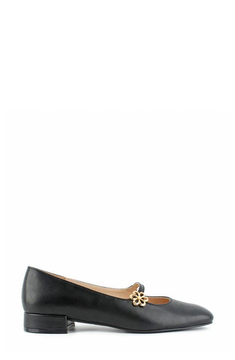 Megan Flat