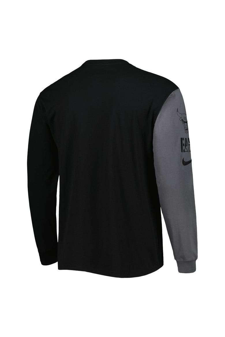 Men's Nike Black Chicago Bulls Courtside Versus Flight MAX90 Long Sleeve T-Shirt, Alternate, color, Black