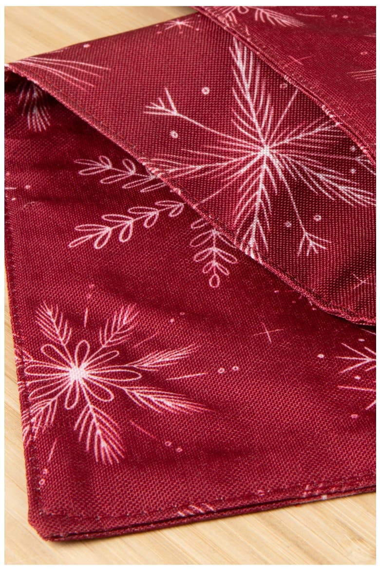 Clean Coast Snowflakes Table Runner, Alternate, color, COAST SNOWFLAKES