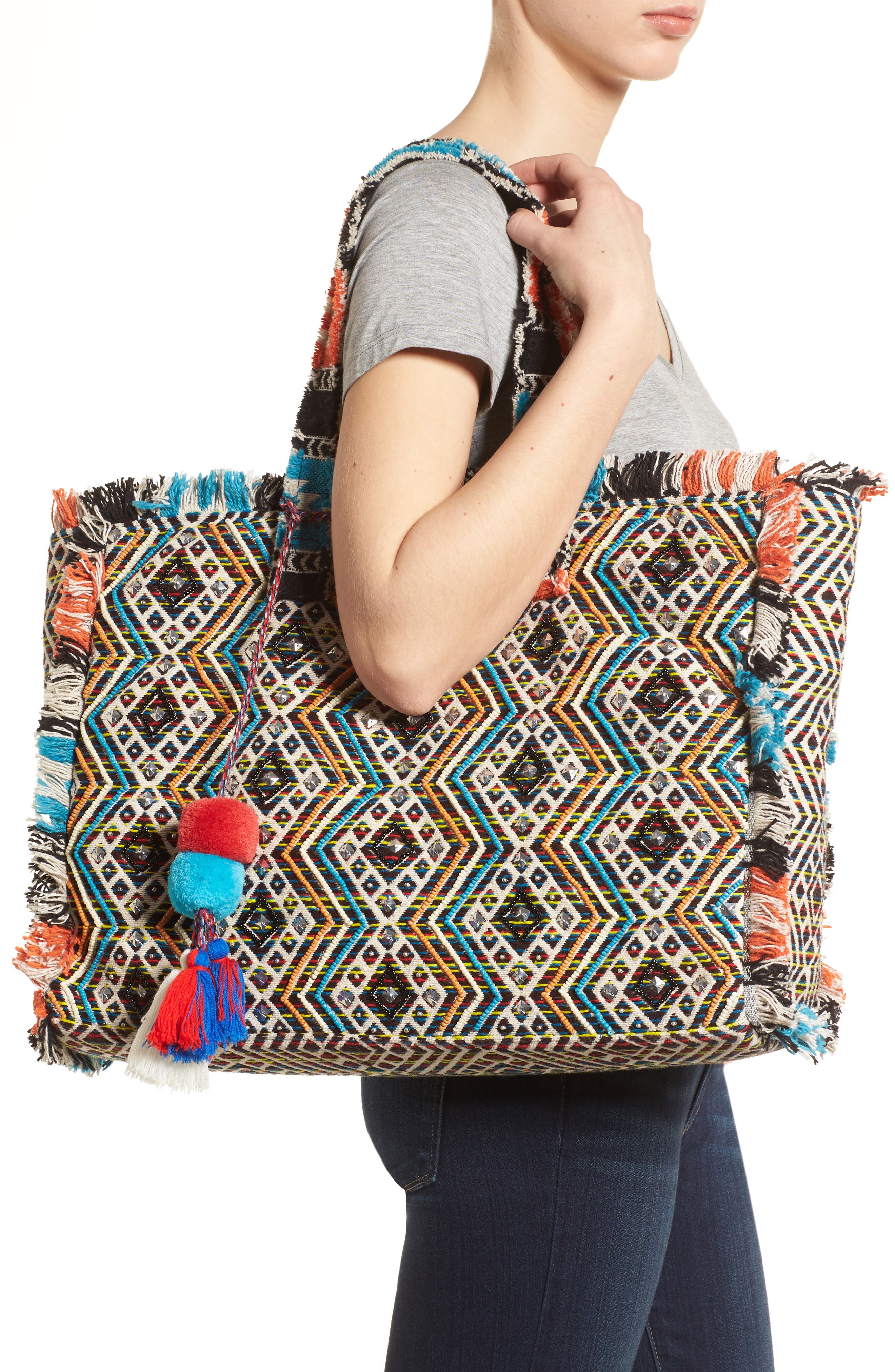 Steve Madden Resort Embroidered Tote, Alternate, color, 