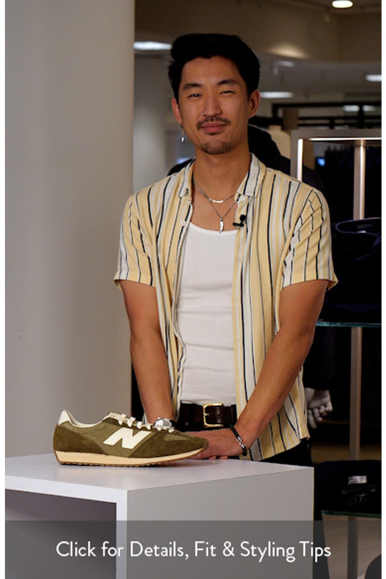 Gender Neutral 471 Sneaker video