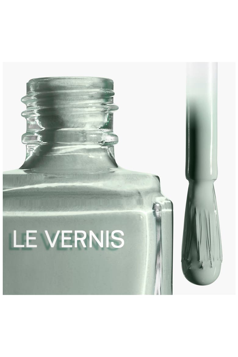 LE VERNIS Longwear Nail Color, Alternate, color, 131 CAVALIER SEUL