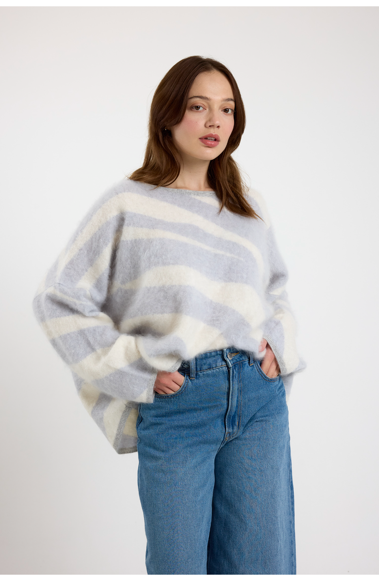 Brodie Pure Cashmere Brushed Crew Neck 100% Cashmere Sweater, Alternate, color, Jasmine White