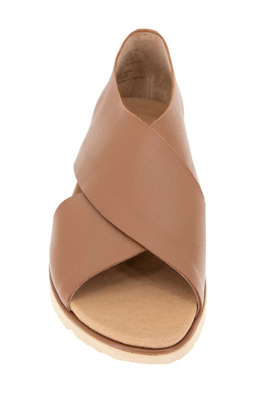 GENTLE SOULS BY KENNETH COLE GENTLE SOULS LESLIE FLAT SANDAL 
