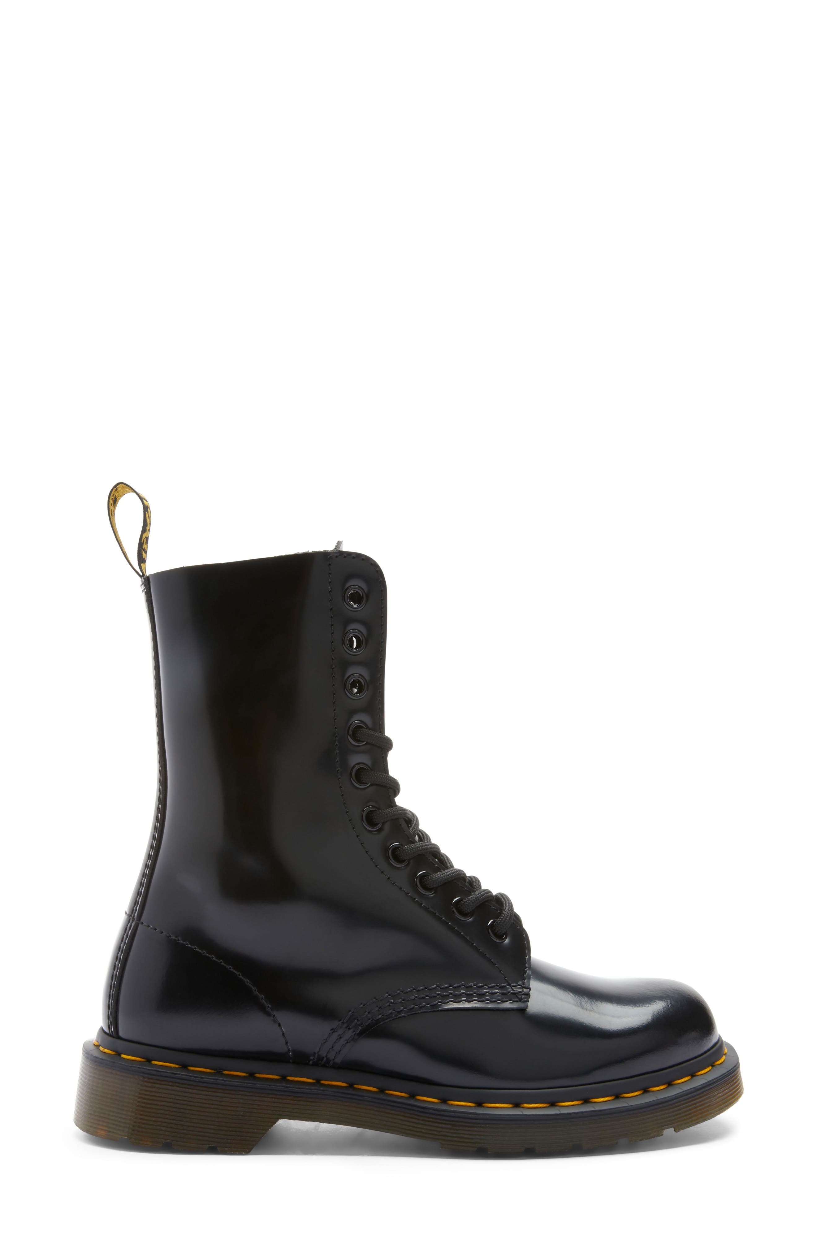 Marc Jacobs Dr. Martens x MARC JACOBS Boot, Alternate, color, 