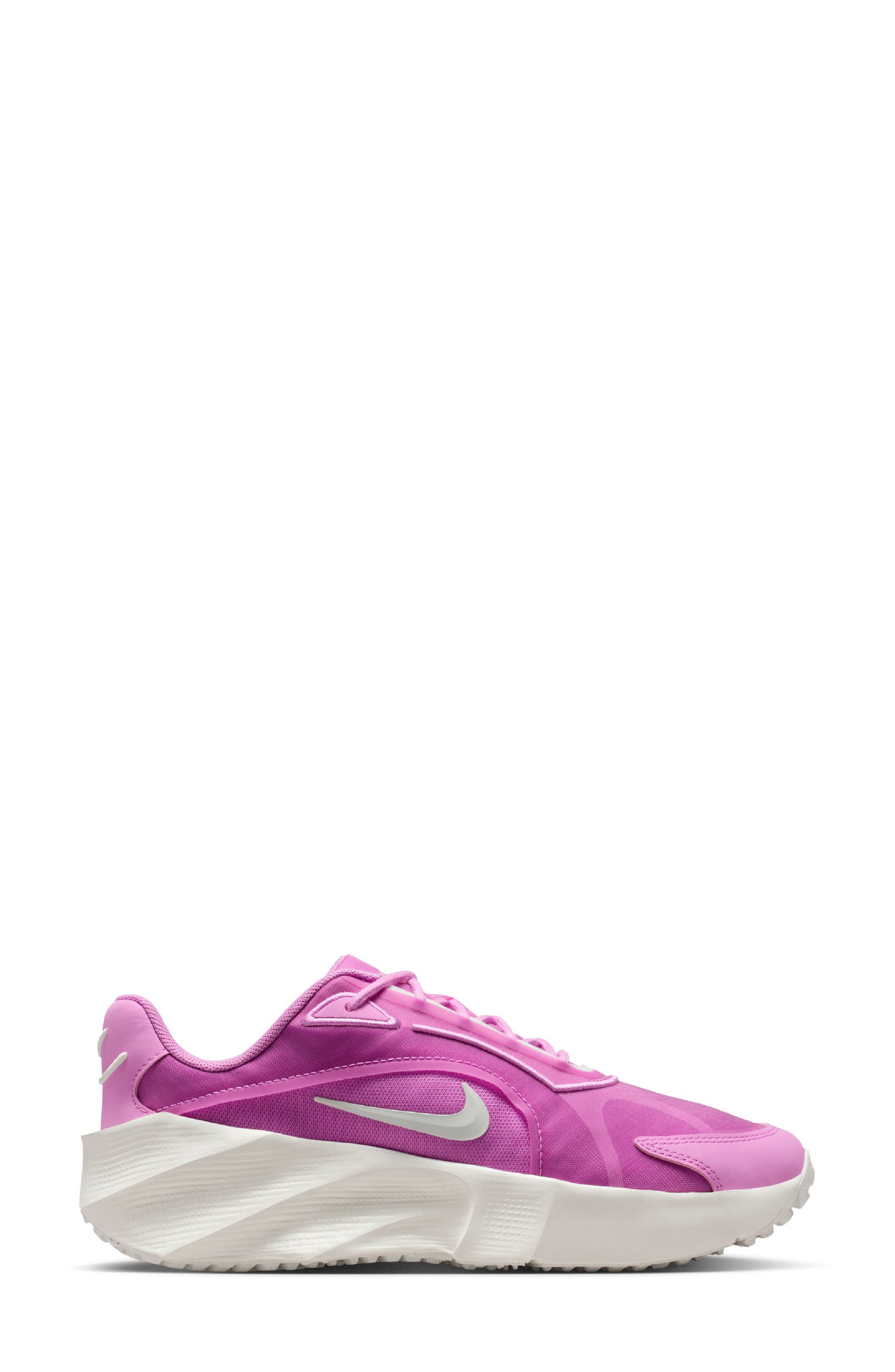 Nike Aura Edge Sneaker, Alternate, color, 501 L Magn/Sail