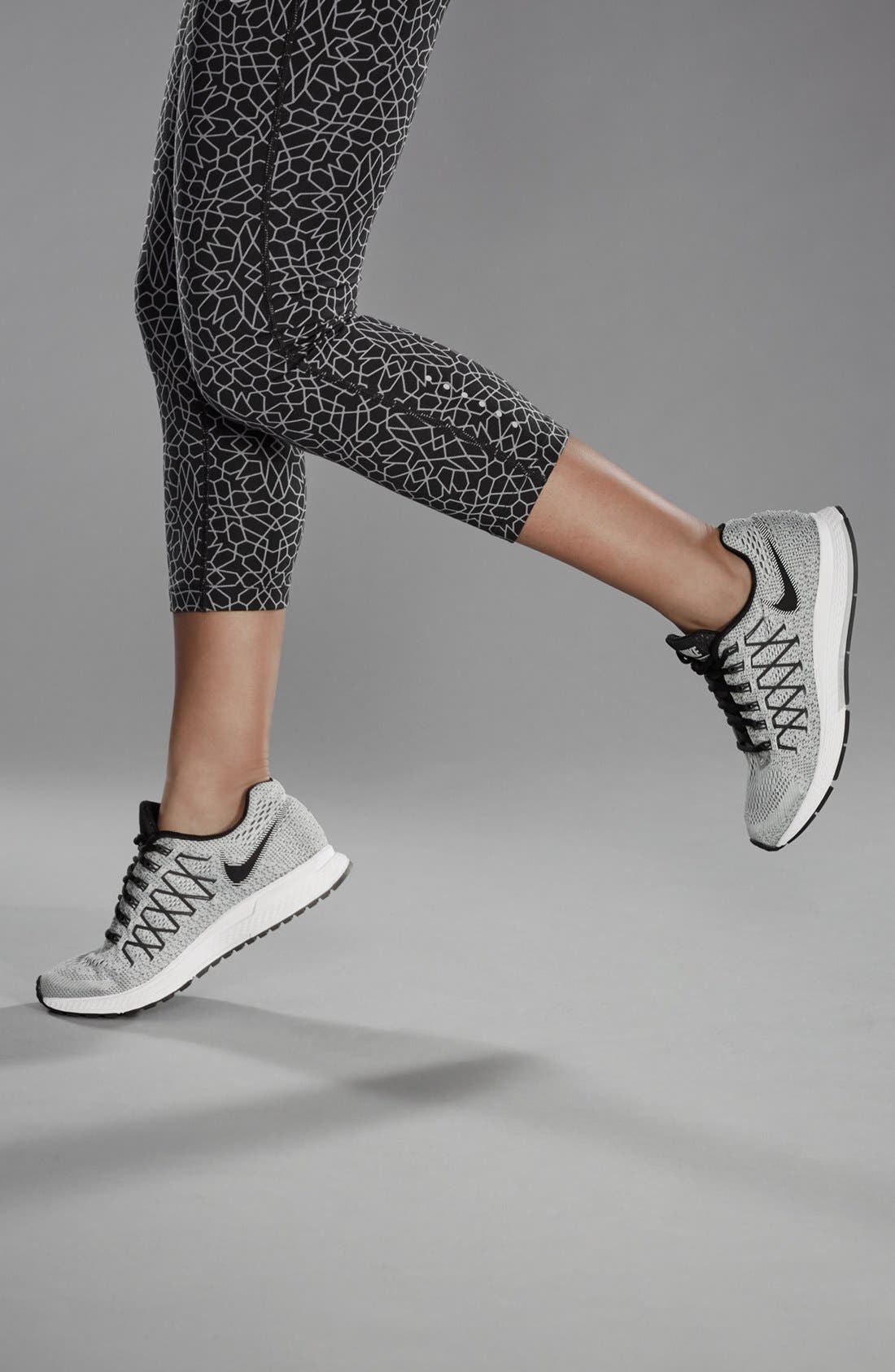 Nike 'Zoom Pegasus 32' Running Shoe, Alternate, color, 