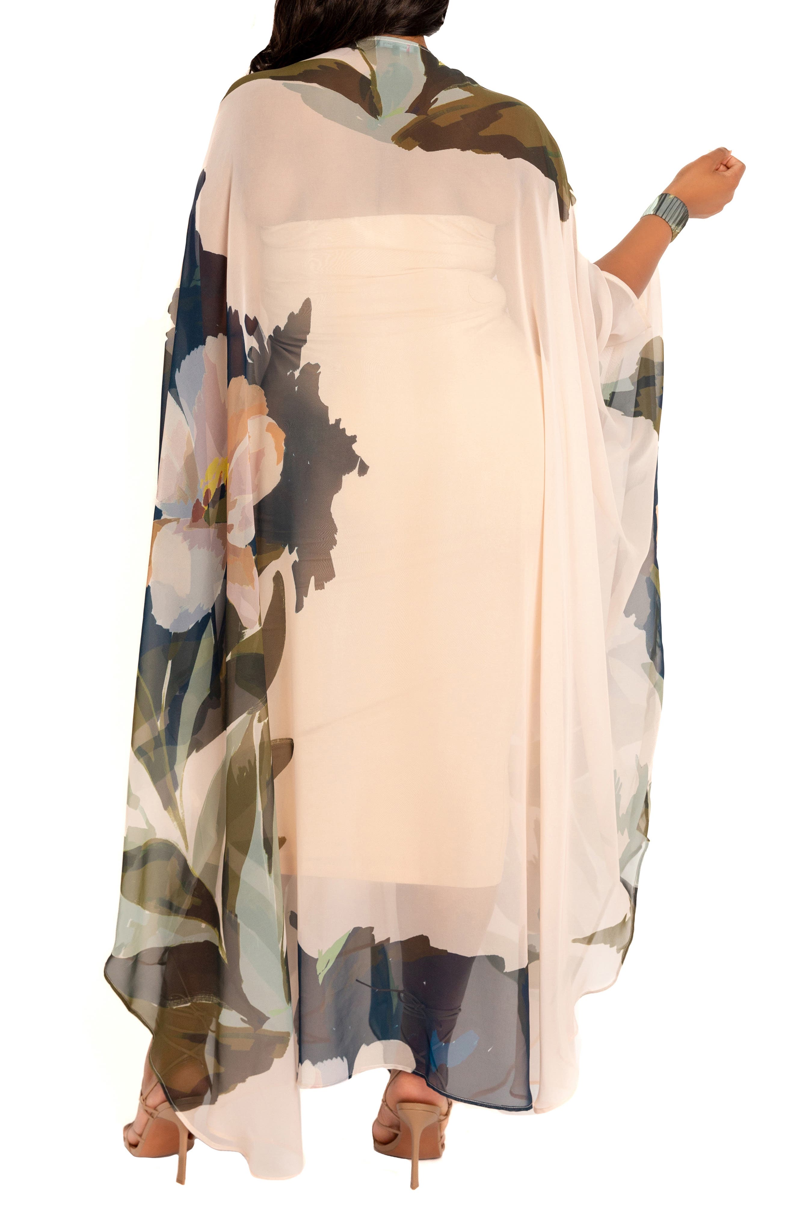 Floral Robe with Wristband - image 2